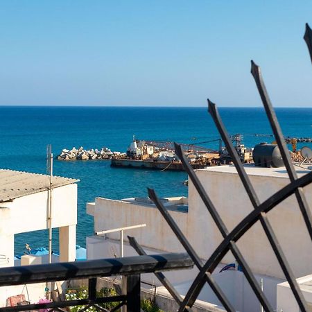 Lovely Sea View Apartment At The Heart Of The Town Ierapetra  Exterior photo