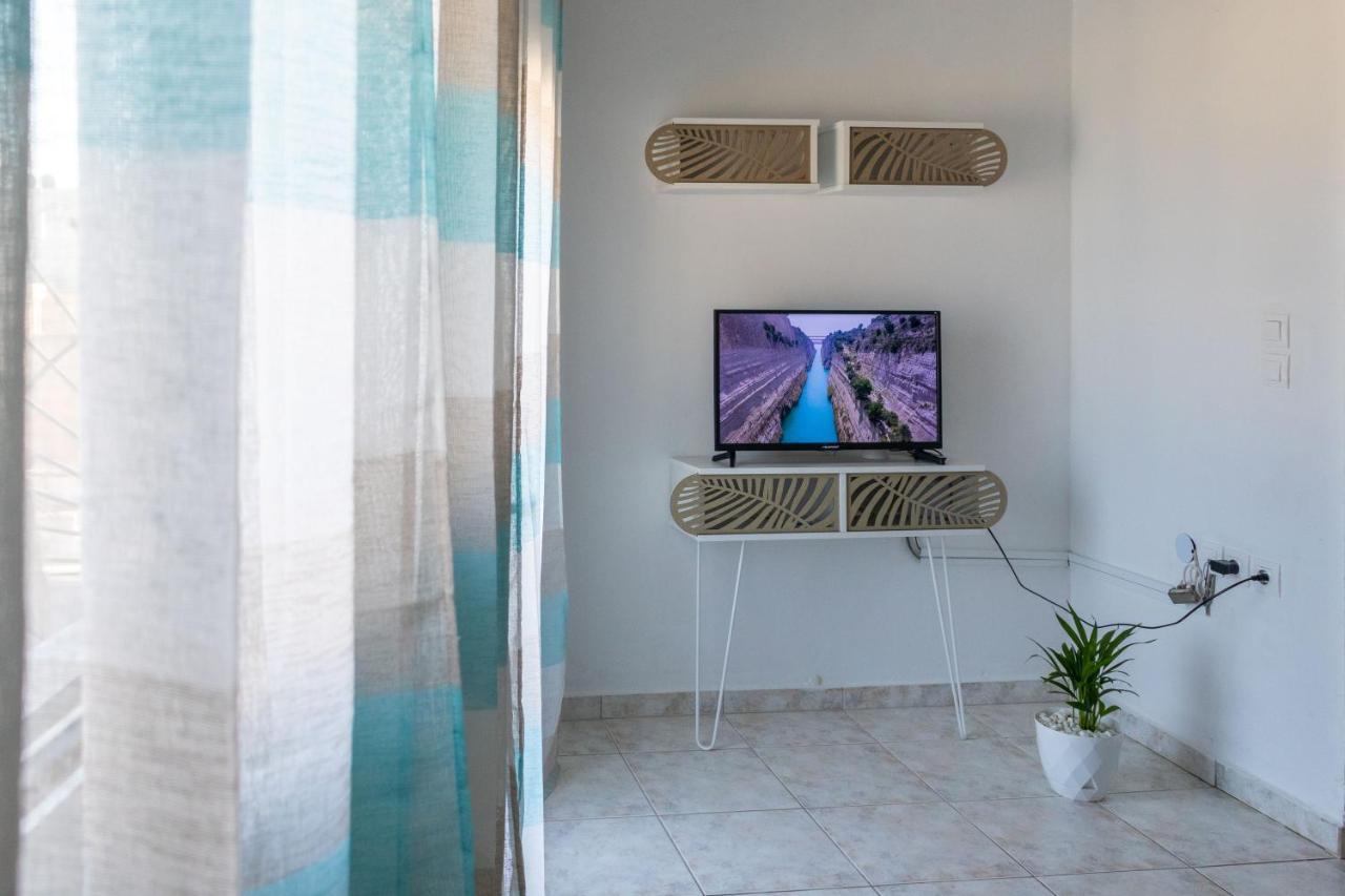 Lovely Sea View Apartment At The Heart Of The Town Ierapetra  Exterior photo